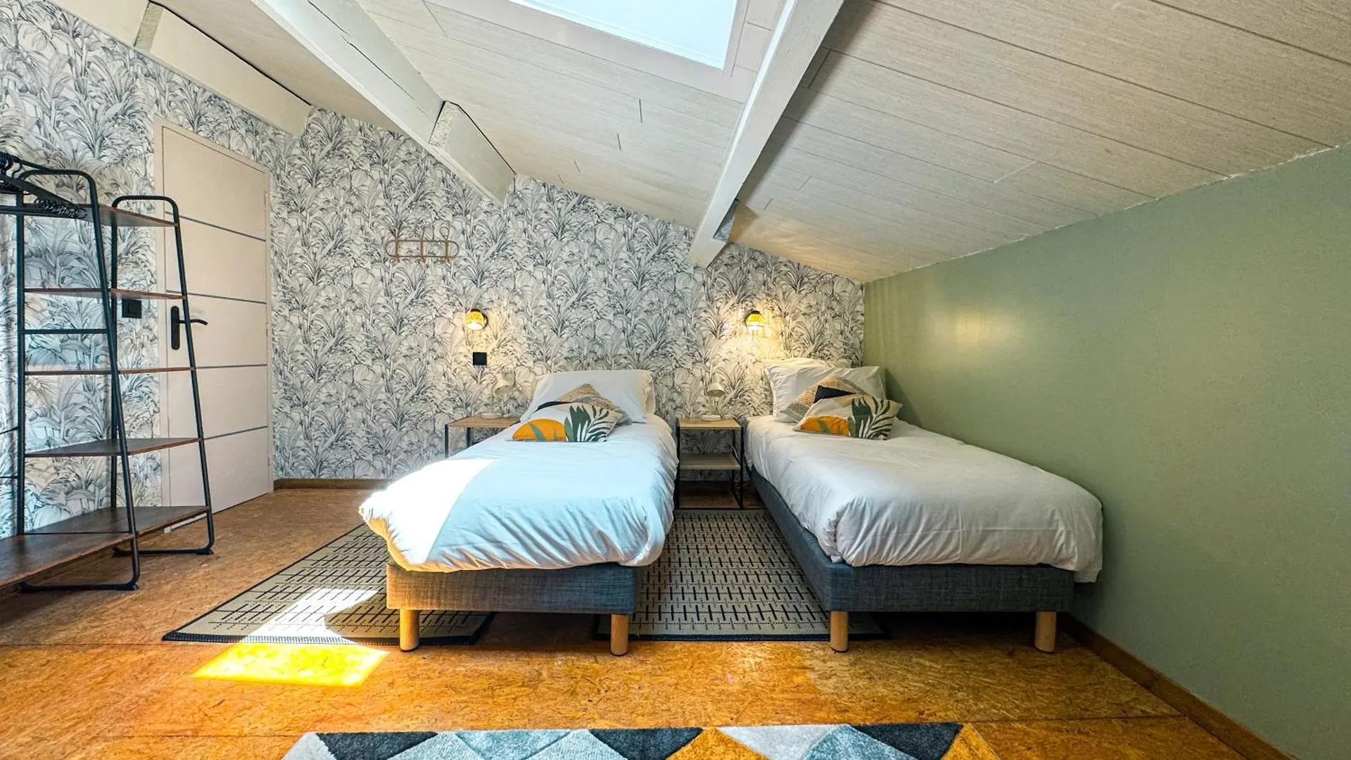 Villa Loft Haut De Gamme Avec Jacuzzi A Trélévern