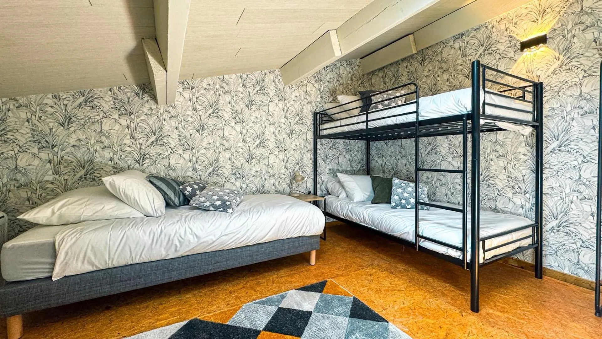 Villa Loft Haut De Gamme Avec Jacuzzi A Trélévern Francia